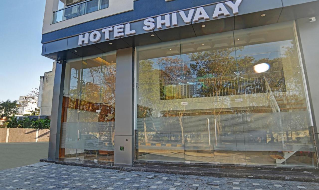 Treebo Shivaay Ξενοδοχείο Ιντόρ Εξωτερικό φωτογραφία